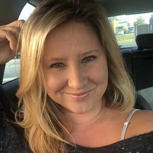 Meet your Posher, Keila